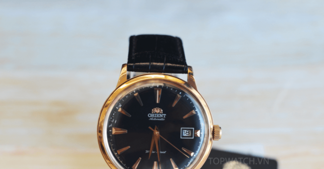 Review đôi nét về chiếc đồng hồ Orient Bambino FER24001B0 sang trọng, bí ẩn