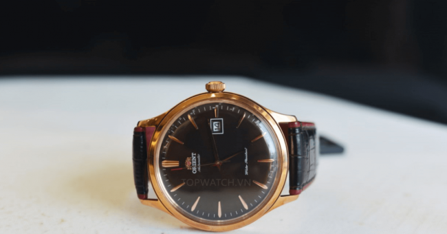Đồng hồ Orient FAC08001T0 – sang trọng nhưng không kém phần tiện lợi