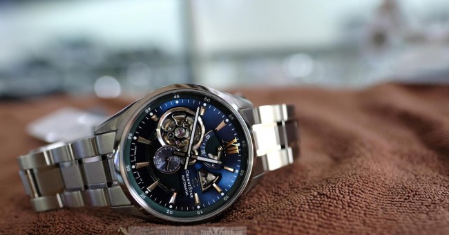 Review đồng hồ Orient Star RE-DK0001L00B – phong cách thiết kế ấn tượng và đầy phá cách