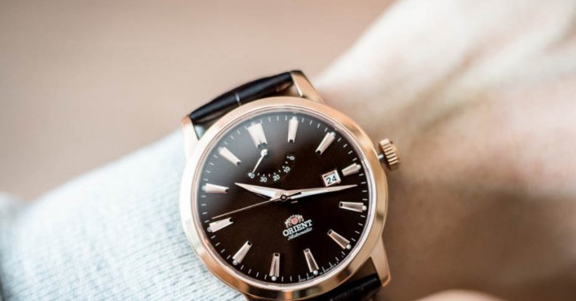 Đồng hồ Orient FAF05001T0 – Bí ẩn và đầy lôi cuốn