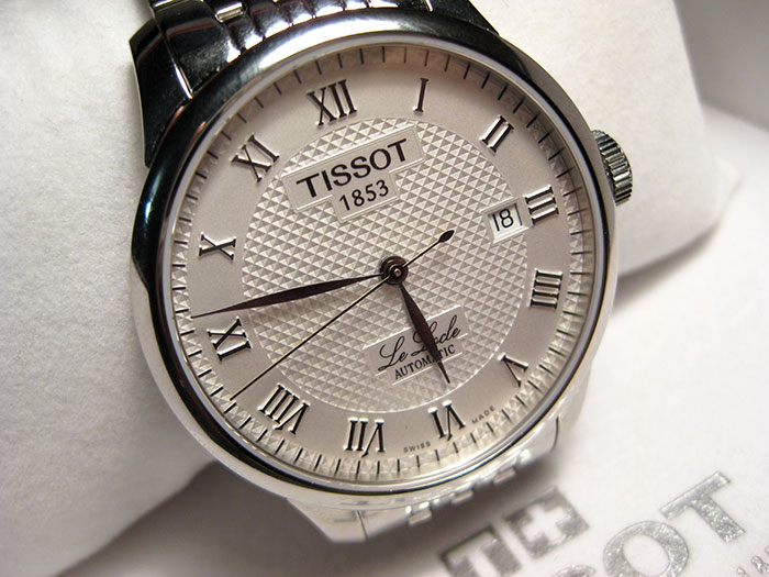 Đồng hồ Tissot Le Locle mang vẻ đẹp cổ điển pha lẫn hiện đại 