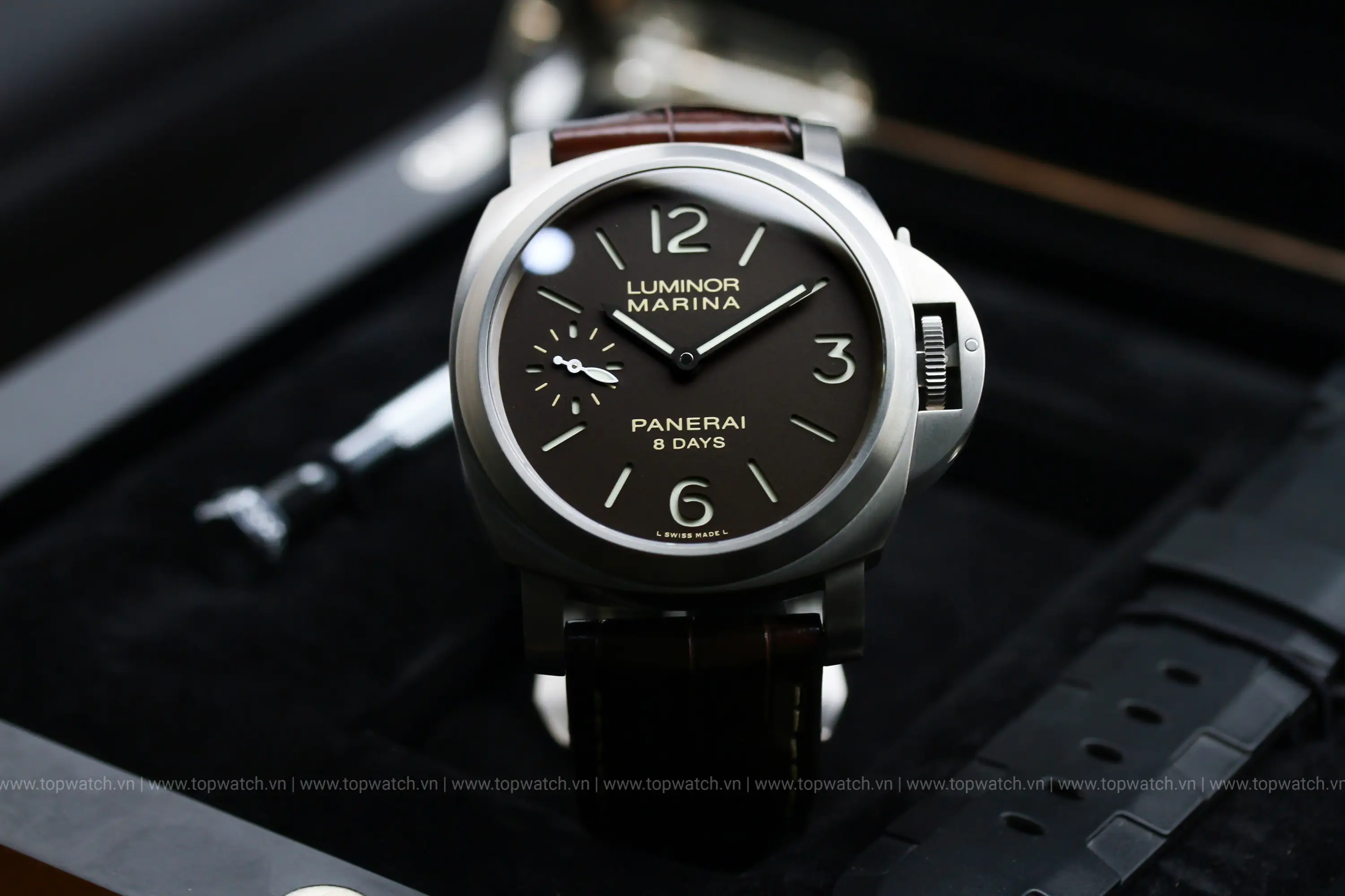 Đồng Hồ Panerai Luminor Marina 8 Days Titanio PAM00564 44mm