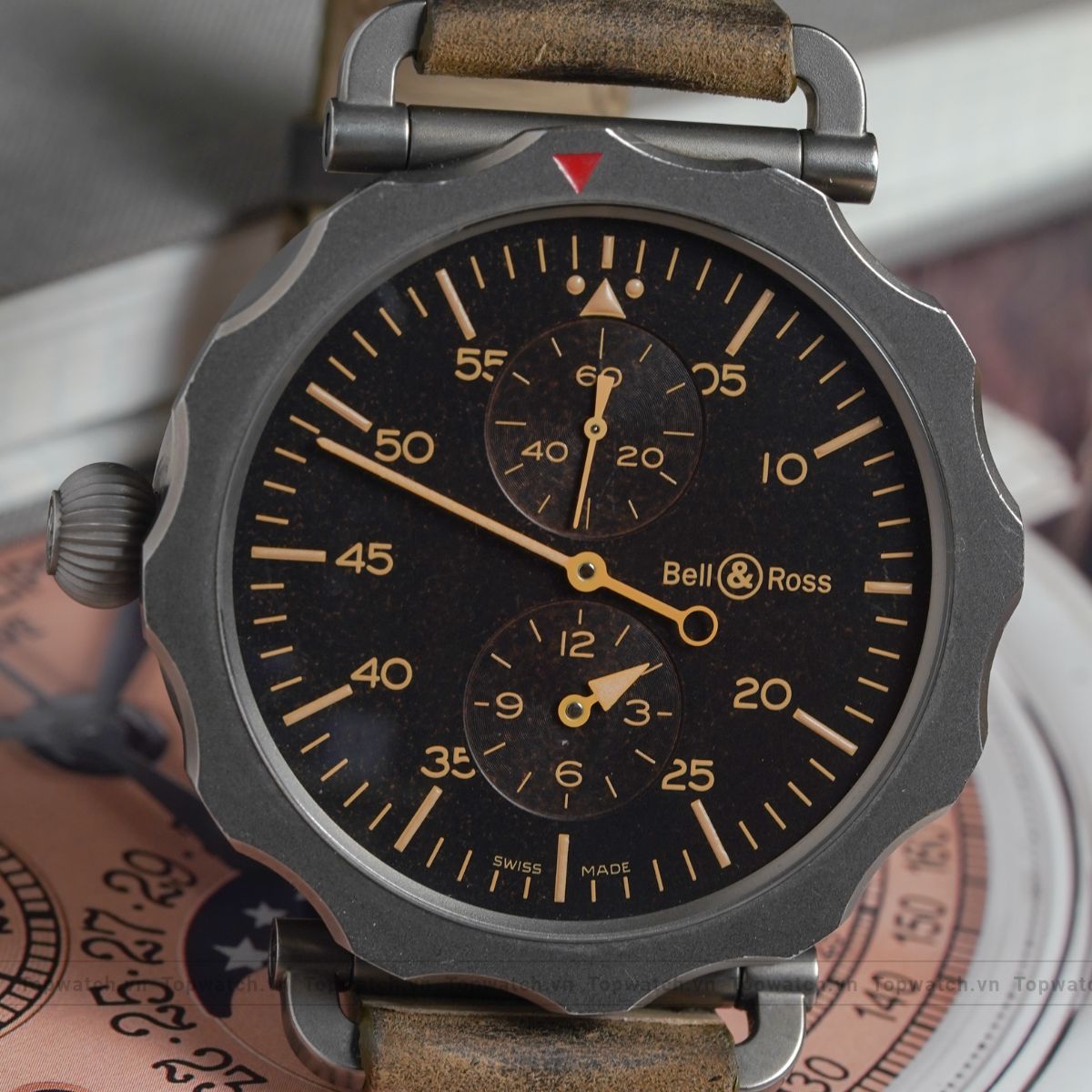 Đồng hồ Bell & Ross Vintage Mens Watch BRWW2-REG-HER/SCA