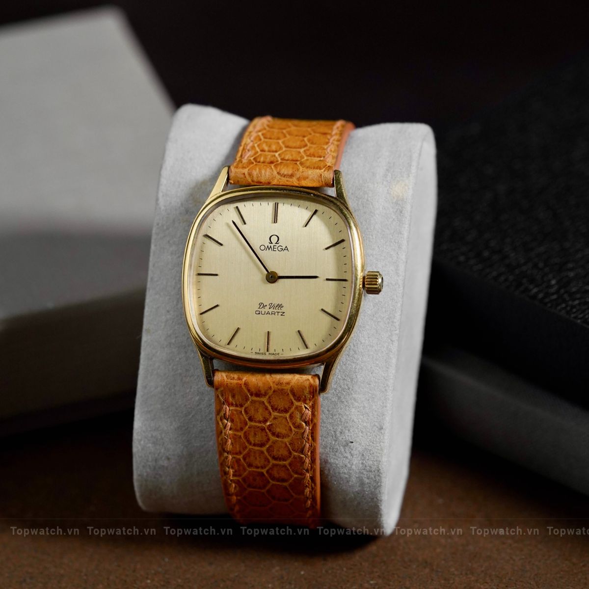 Đồng hồ Omega De Ville Men's 1330