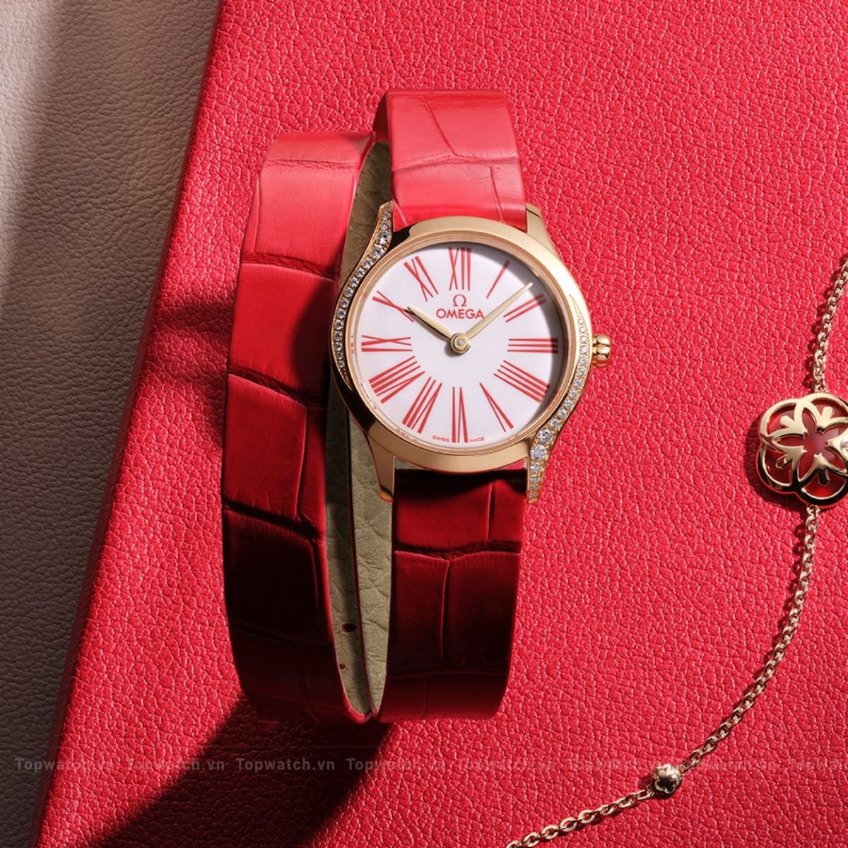 Omega De Ville Red - Tone Mini Trésor Watch 26 mm