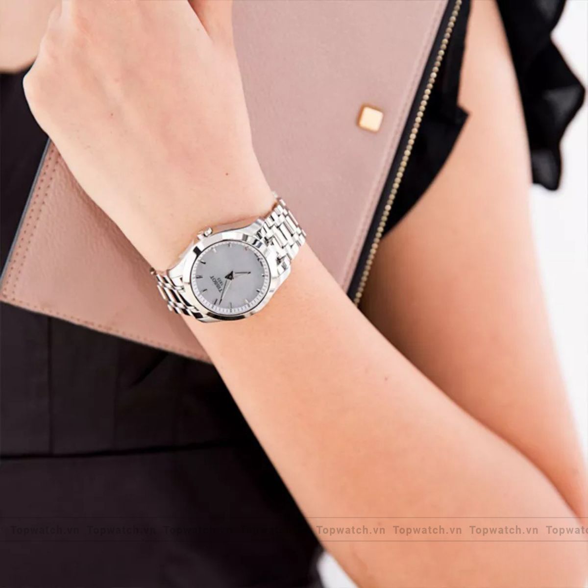 Tissot Couturier T035.246.11.111.00 Watch 33mm