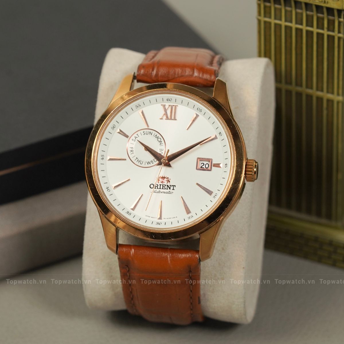 Đồng hồ Orient Day Date FAL00004W Đồng hồ Orient Day Date FAL00004W