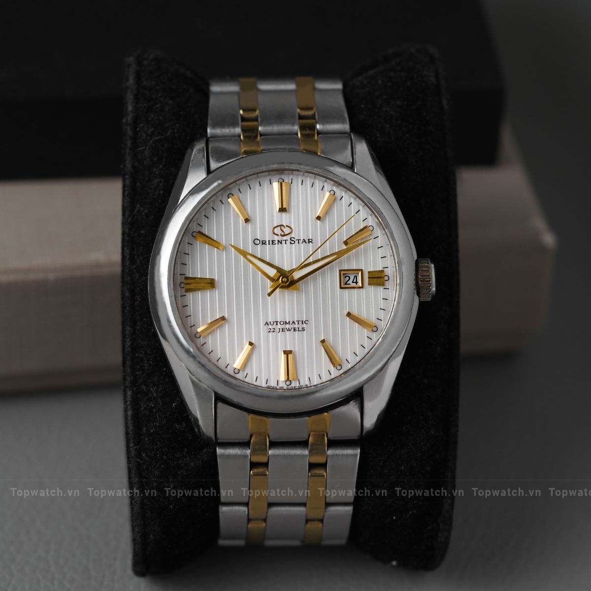 Đồng hồ ORIENT STAR STANDARD DATE SDV02001W0 Đồng hồ ORIENT STAR STANDARD DATE SDV02001W0
