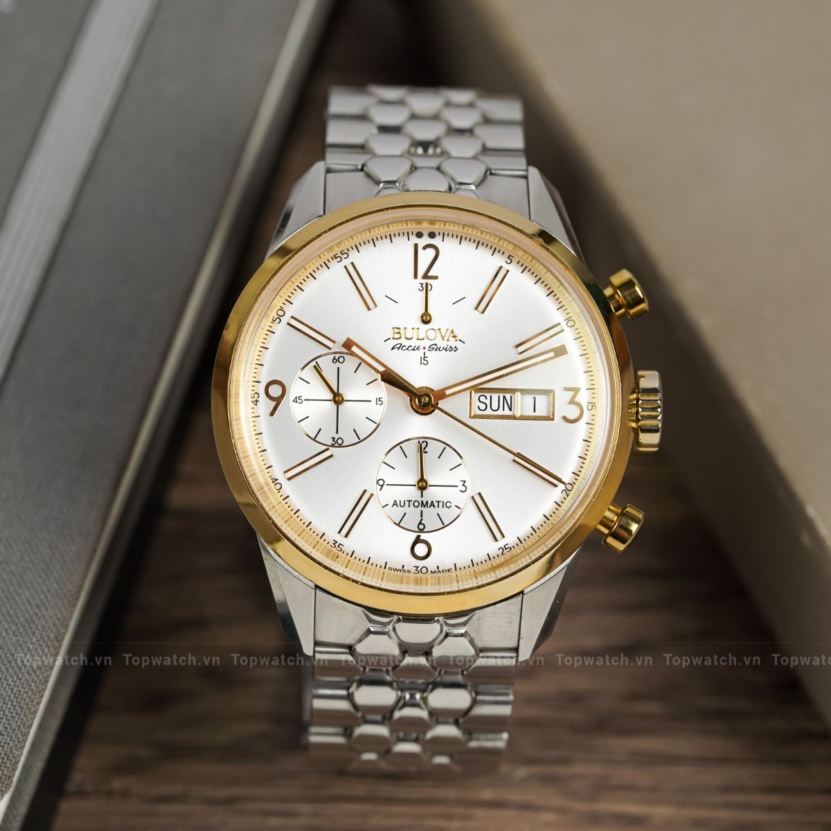 Đồng hồ Bulova 65C113