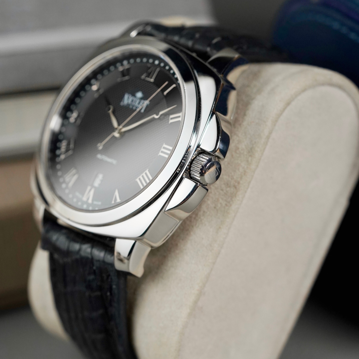 Đồng hồ Armand Nicolet N126