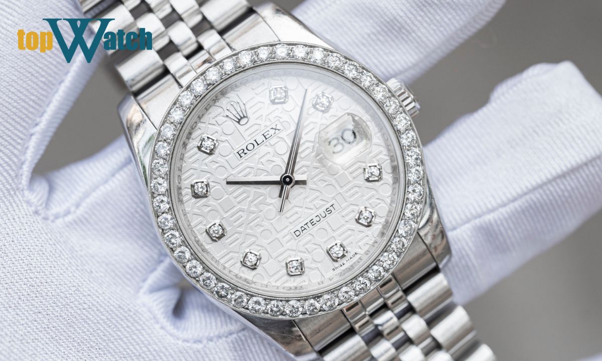 mệnh kim hợp với màu gì