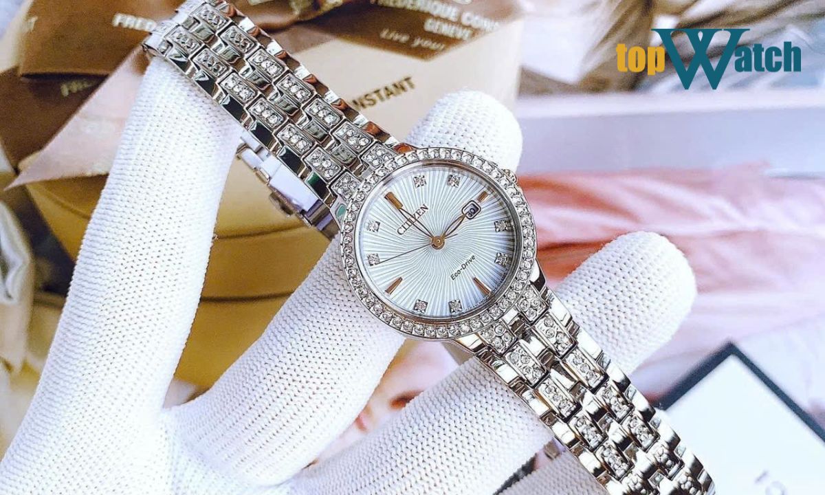 swarovski crystals là gì