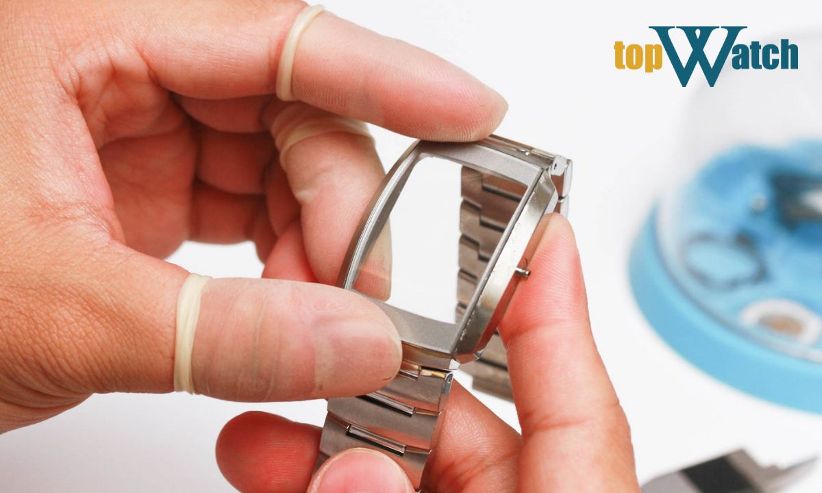 thay mặt kính đồng hồ đeo tay