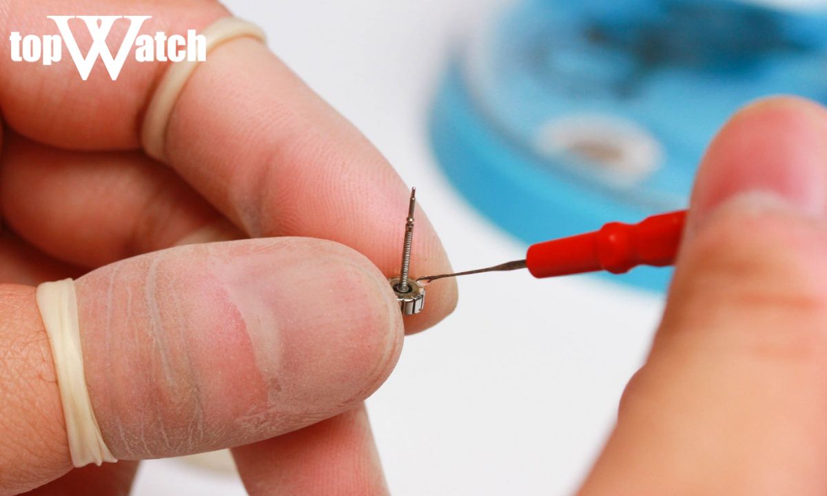 thay mặt kính đồng hồ cơ