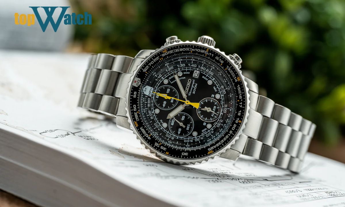 Đồng hồ phi công là gì? Đặc điểm nhận diện và trải nghiệm thực tế Seiko Pilot SNA411P1