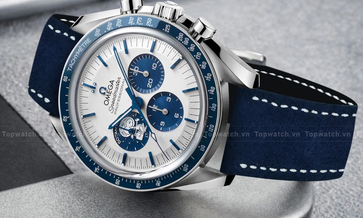 Đồng hồ Omega Speedmaster Silver Snoopy Award 310.32.42.50.02.001