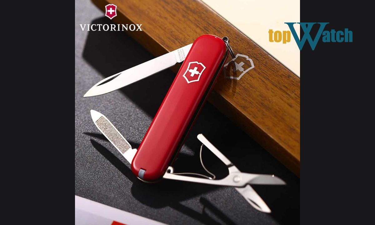 Đồng Hồ Victorinox Của Nước Nào? Có Tốt Không? Victorinox khởi đầu là thương hiệu chuyên sản xuất dao đa năng và dao chuyên dụng