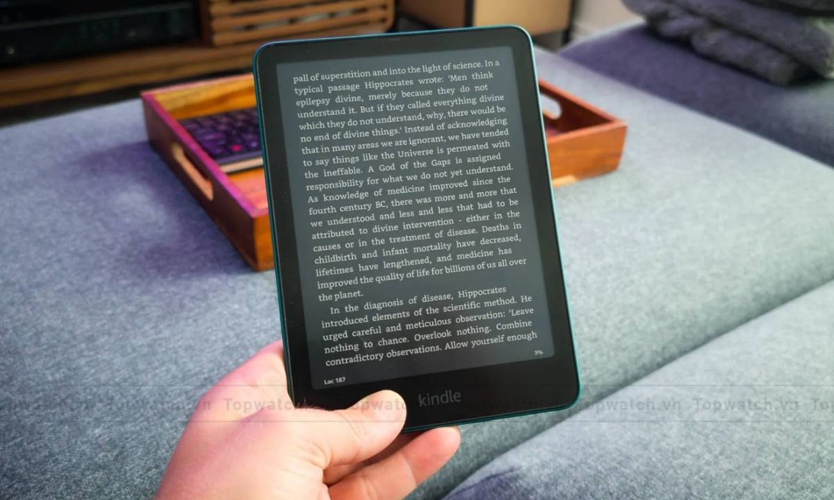 30+ món quà Valentine cho người yêu ý nghĩa, tinh tế và độc đáo Máy đọc sách Kindle